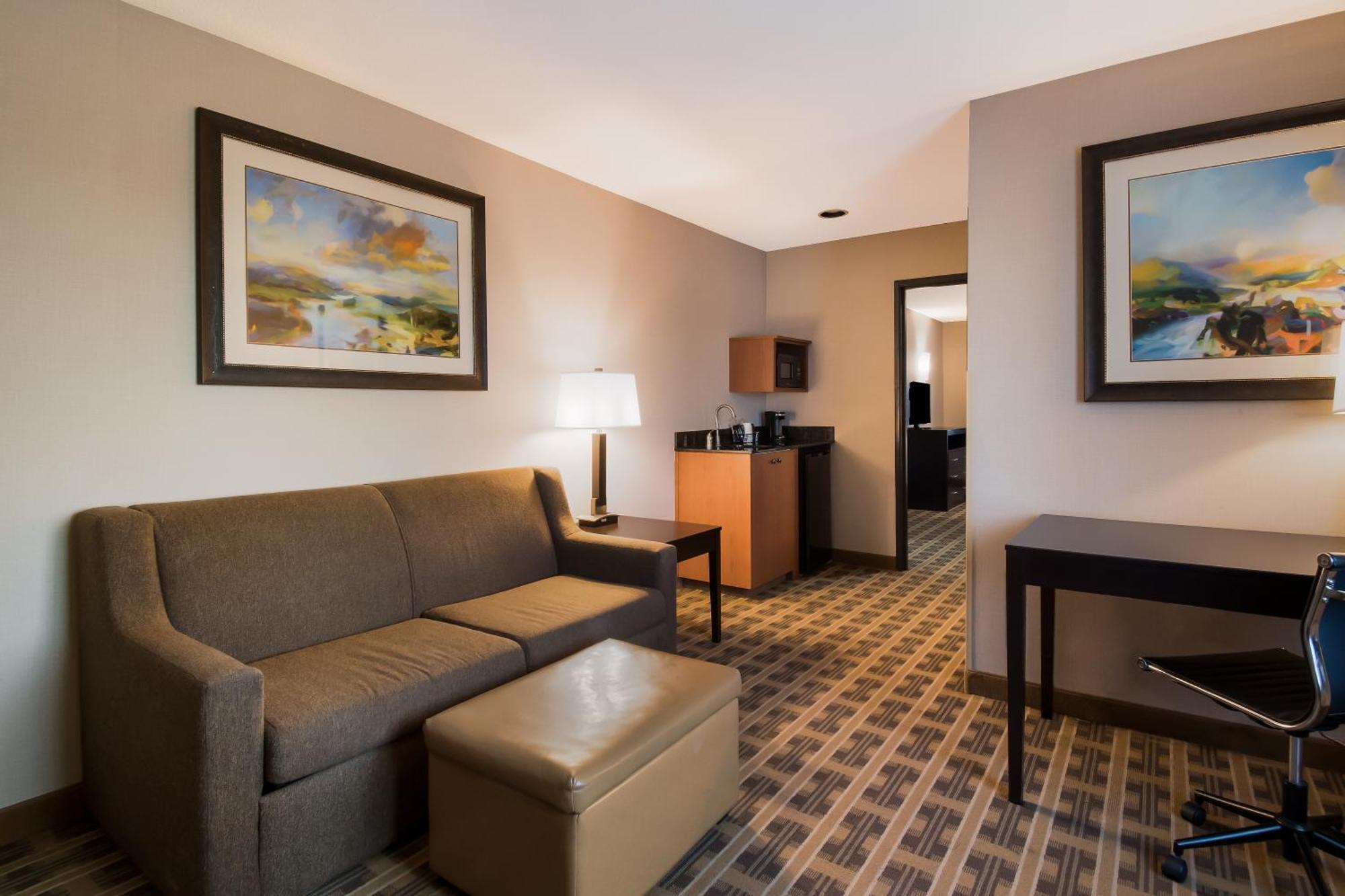 Best Western University Inn And Suites Forest Grove Exterior photo